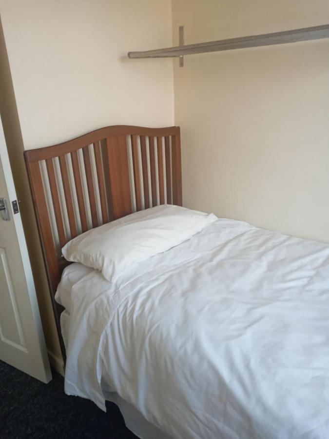 Summerhill, Wrexham - Key Worker friendly Eksteriør billede